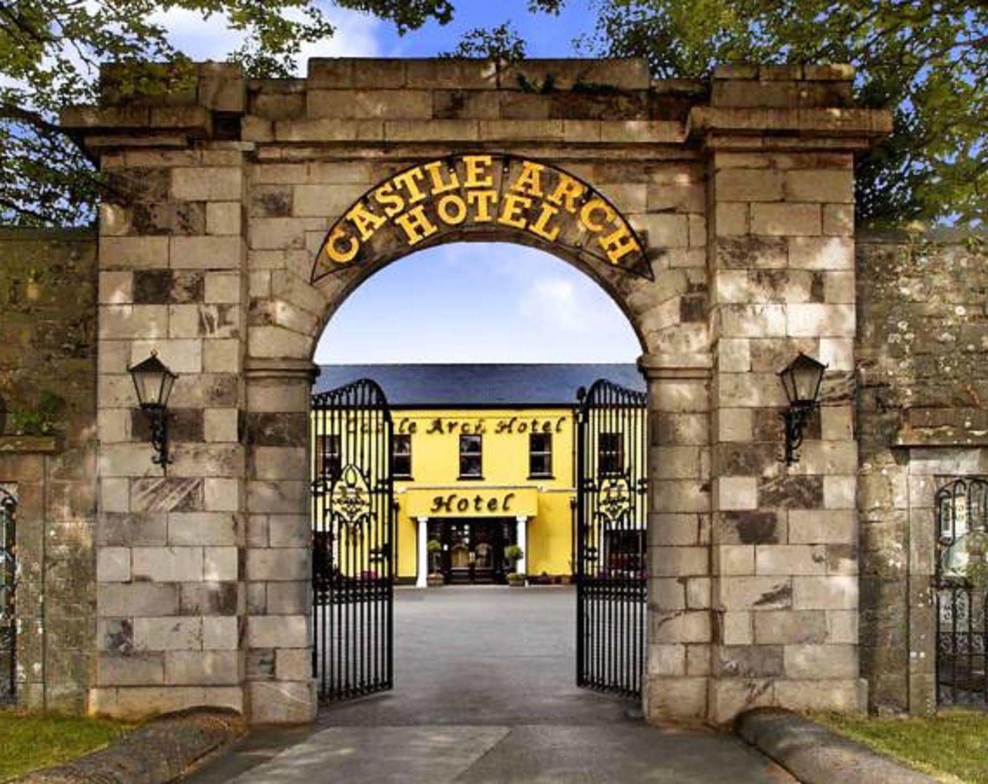 Castle Arch Hotel Trim Bagian luar foto